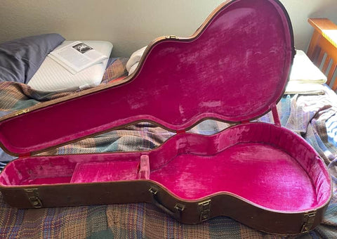 Classic Vintage Cali Girl Lifton Guitar Case for Gibson L5, L7, or J200 (1960)