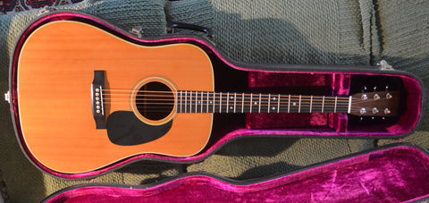 Martin D28 1970. Very Nice Acoustic Guitar Sounds and Looks Very good!